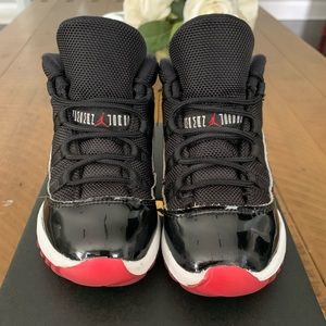 JORDAN 11 RETRO ‘BRED’ (TD) 9c